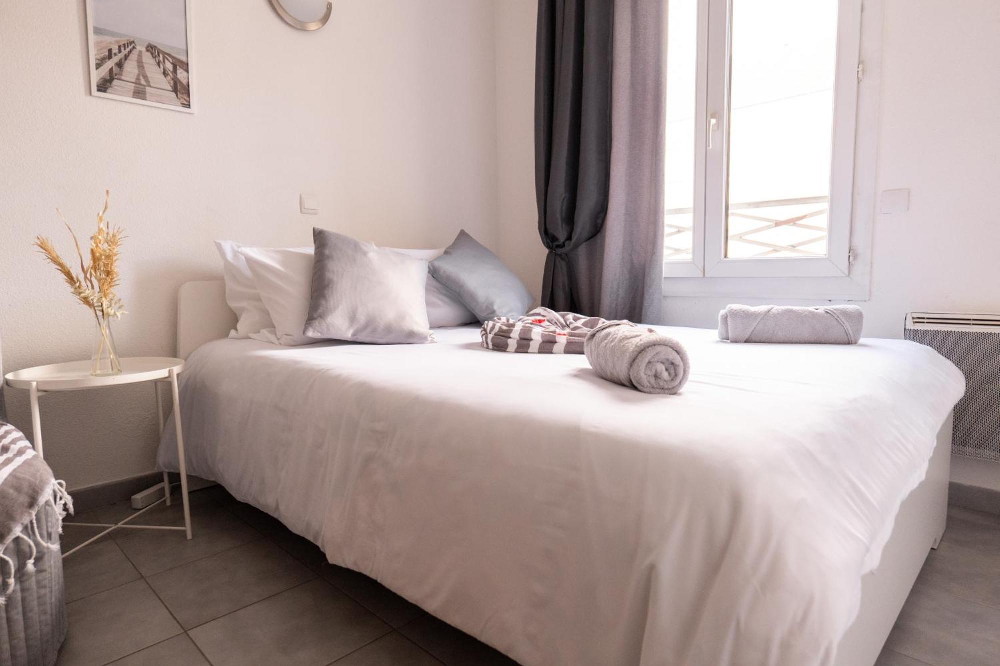 Cosy Appartement - 4 Personnes - Disneyland & Paris Bussy-Saint-Georges Bagian luar foto