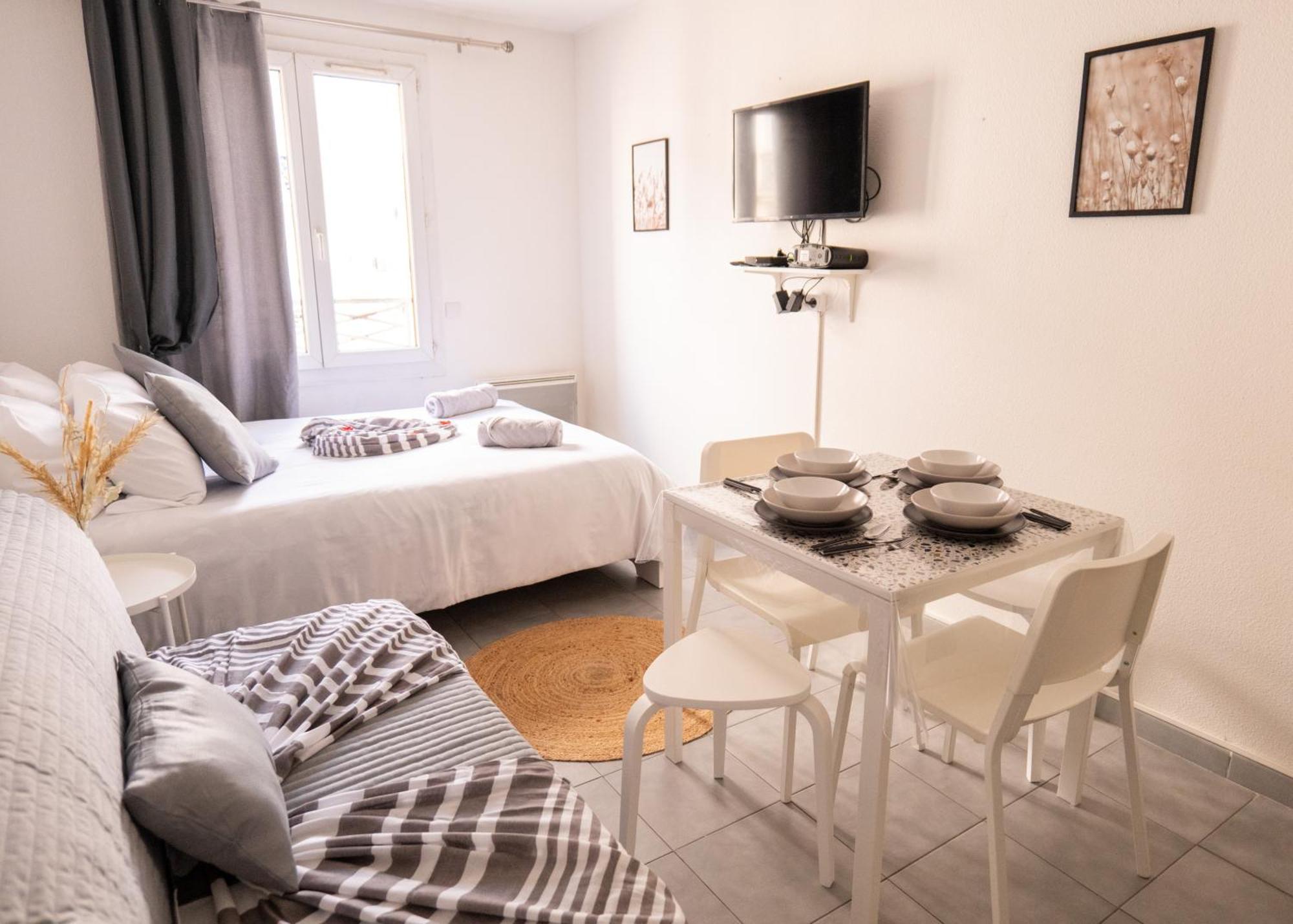 Cosy Appartement - 4 Personnes - Disneyland & Paris Bussy-Saint-Georges Bagian luar foto