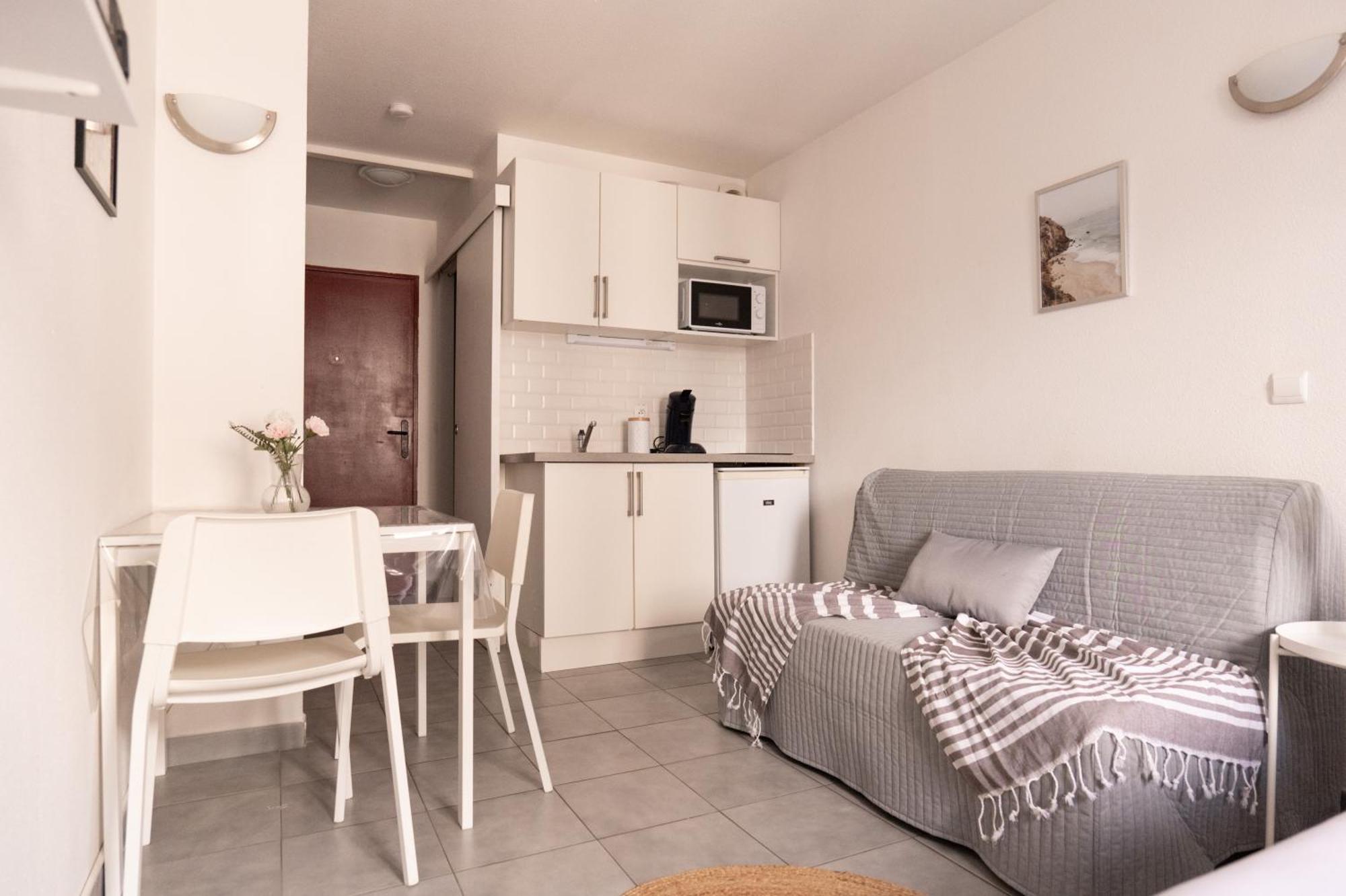 Cosy Appartement - 4 Personnes - Disneyland & Paris Bussy-Saint-Georges Bagian luar foto