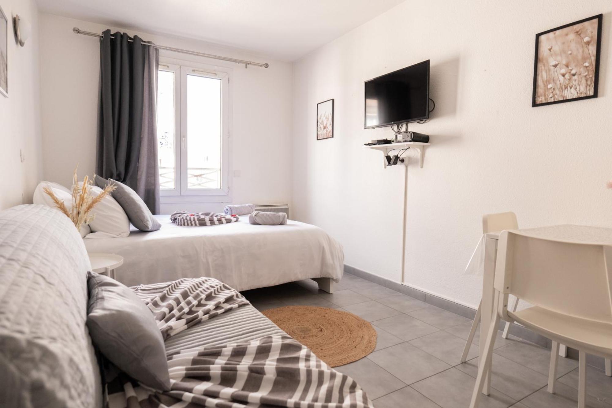 Cosy Appartement - 4 Personnes - Disneyland & Paris Bussy-Saint-Georges Bagian luar foto