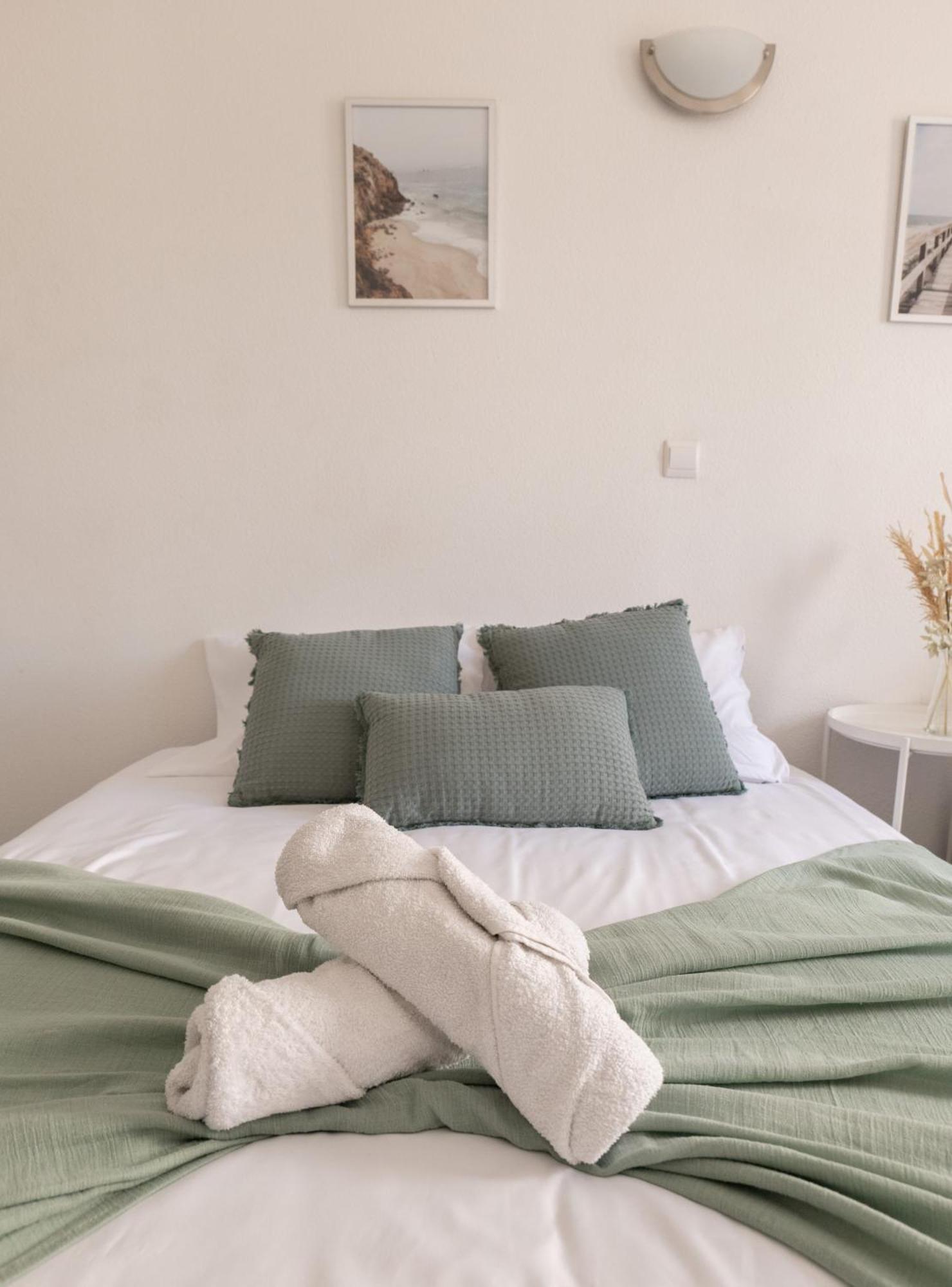 Cosy Appartement - 4 Personnes - Disneyland & Paris Bussy-Saint-Georges Bagian luar foto